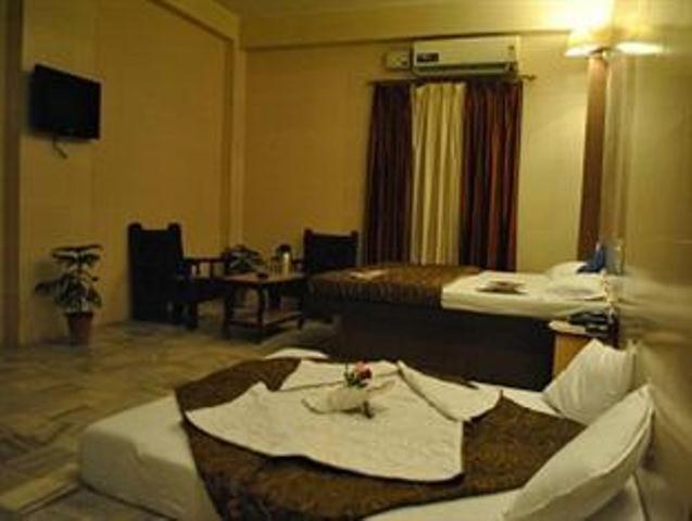 Hotel Golden Deluxe Jaipur Eksteriør billede