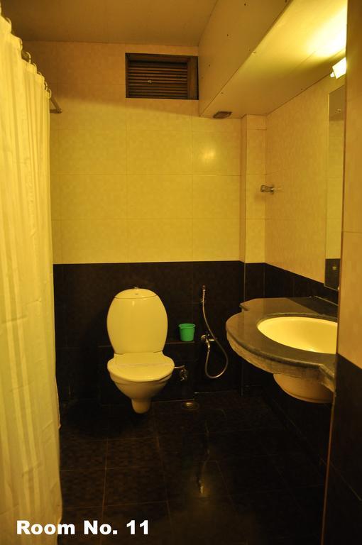 Hotel Golden Deluxe Jaipur Eksteriør billede